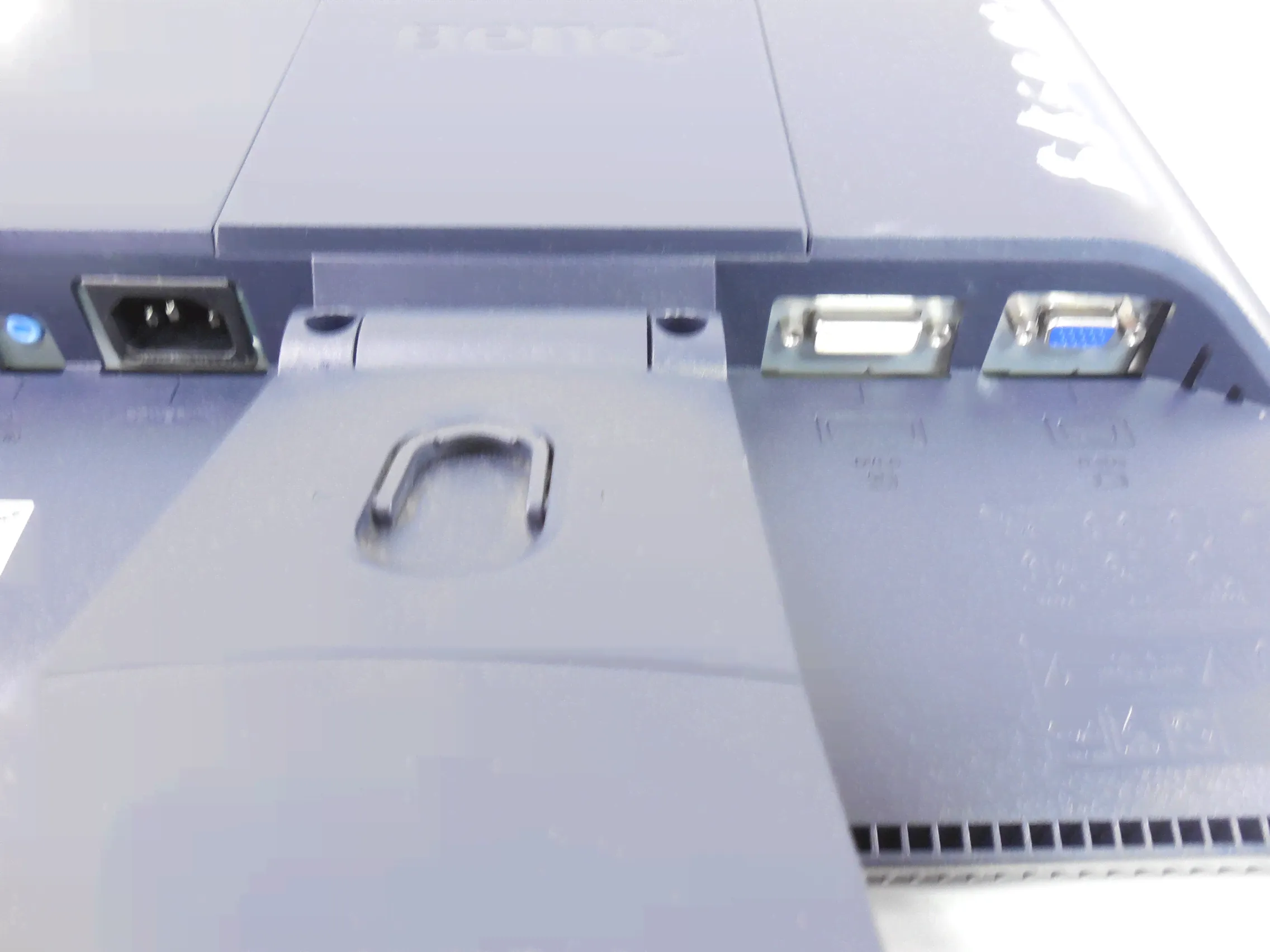 ЖК-монитор 17" BenQ T721-0